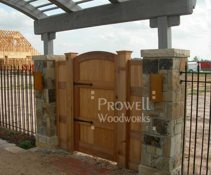 photo of a housing development with wood gate 29 in Houston, Texas
