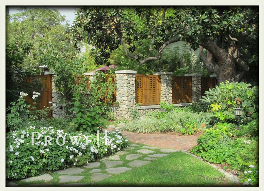 site photograph showing the gate design #10-3 and wood fence years after installation in Los Angeles #10-3
