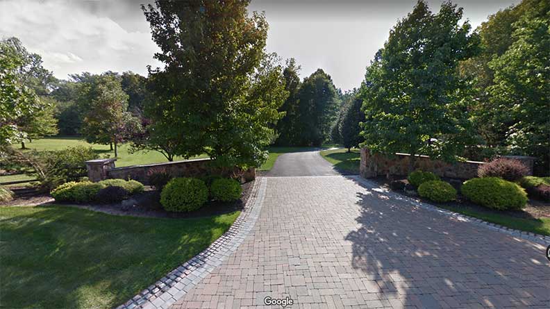 site photograph showing the residence entrance toward the garden gates #10-5 in New jersey