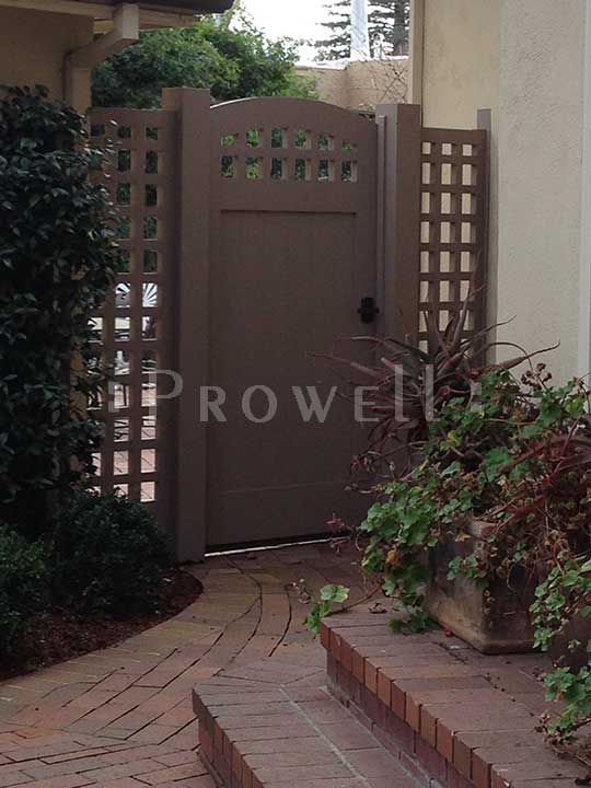 showing the curved gate design 20-9 in Palo Alto, California