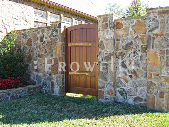 photograph showing the entry privacy gate #29-6 in Tyler, Texas
