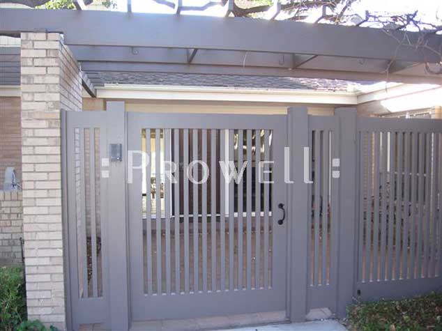 Site photo showing picket fence gate #32-1 in Dallas, Texas