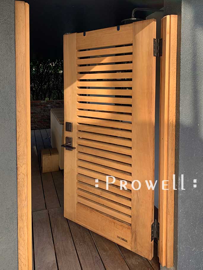 Site photo showing wood gate design #62c in Oakland, CA. Prowell 
