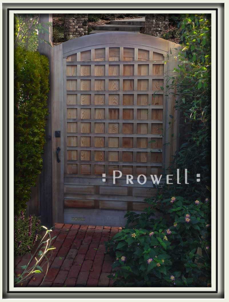 site photograph showing privacy wood gate #77A in Sonoma County, California