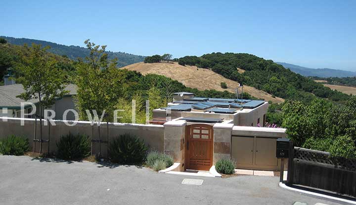 site photograph showing gate 84 overlooking the coastal hills of Woodside, California.