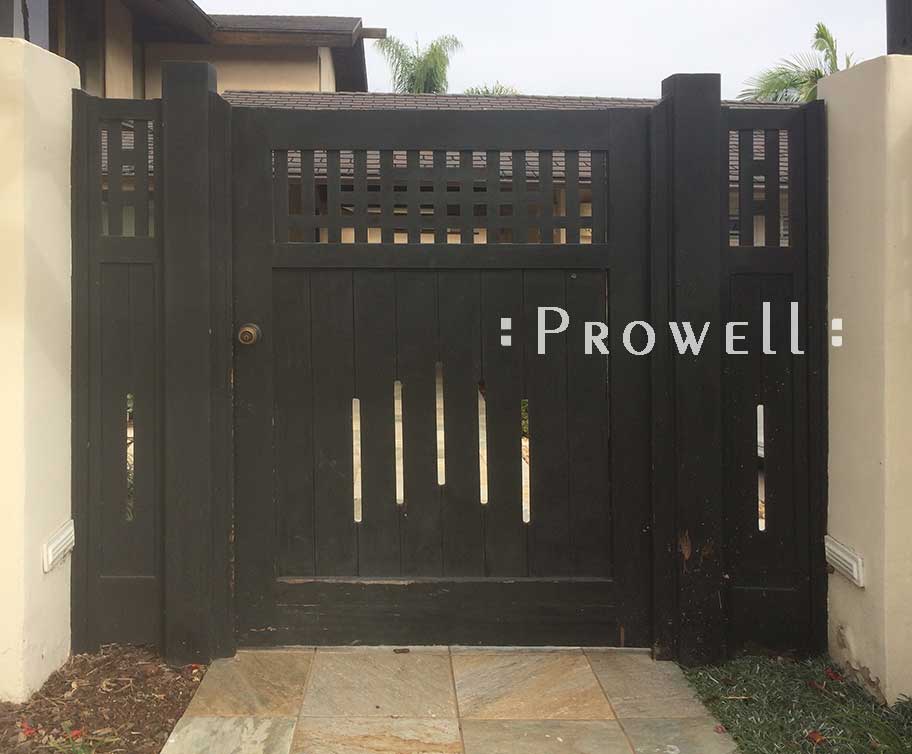 site photograph showing the entry gate #94 19 years after installation in La Jolla, California