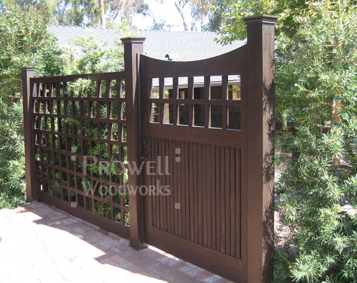 site photograph showing arched wooden gate #96-3 in Seattle, washington