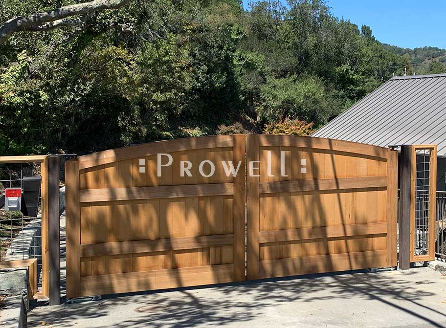 site photo of wooden entry gates #6-4 in Marin County, california