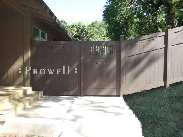 Site photo showing wood garden gate #111-1 in Sonoma, California