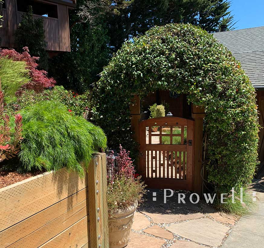 Site photo showing arching gate #53-3 in Marin county, California